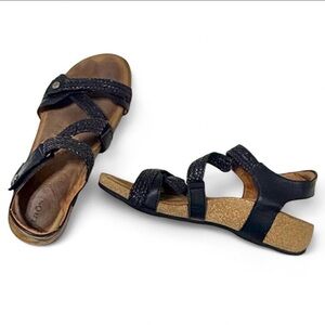 Tao’s Trulie Braided Leather Sandals size 8.5 /39